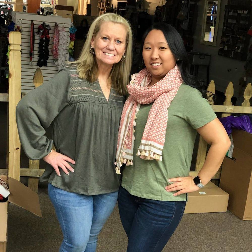 Meet your Posher, Amy